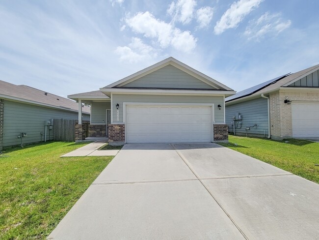 Building Photo - 25392 Northpark Lake Dr