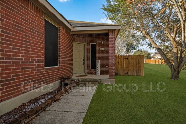 Photo - 216 Silver Wing