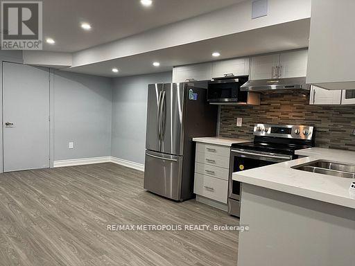 Photo - 140 Shady Oaks Ave