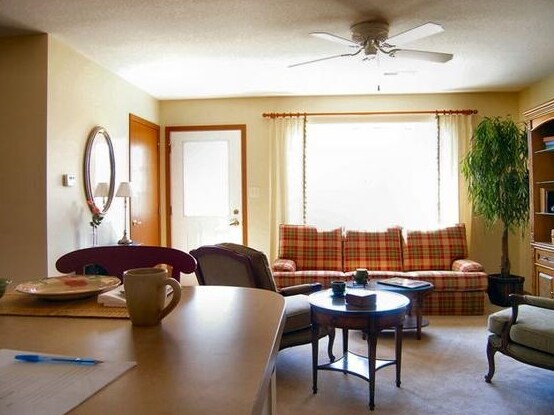 Living Area - Shalimar Properties - Kingfisher Ct.