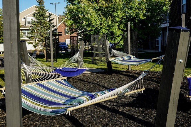 Photo - Hunters Ridge Apartments & Townhomes