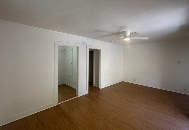 Photo - 433 N 7th St