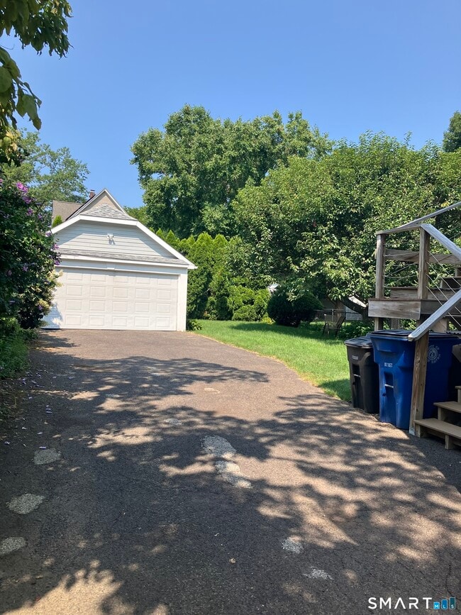 356 Yale Ave Unit 2