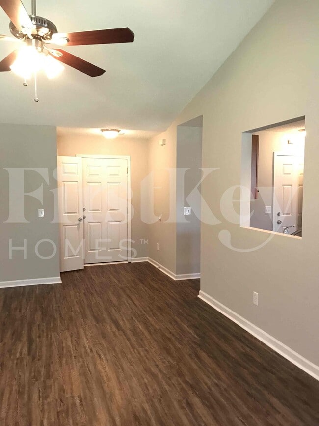 Photo - 120 Pointer Dr