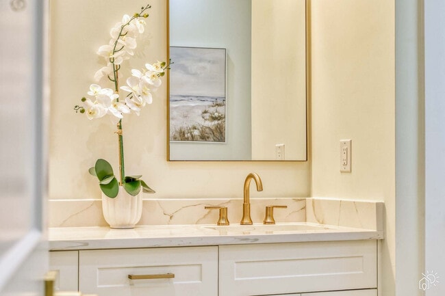 Photo - 2215 Amnesty Dr Unidad ID1346492P