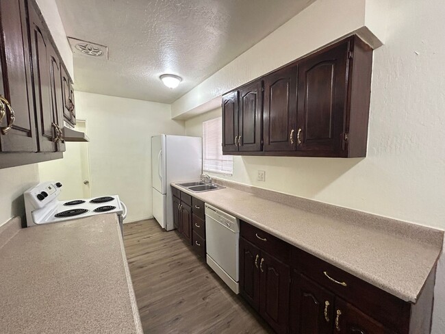 Photo - No Hoa! Single Story House with 4 Bedrooms 2 Bathrooms!