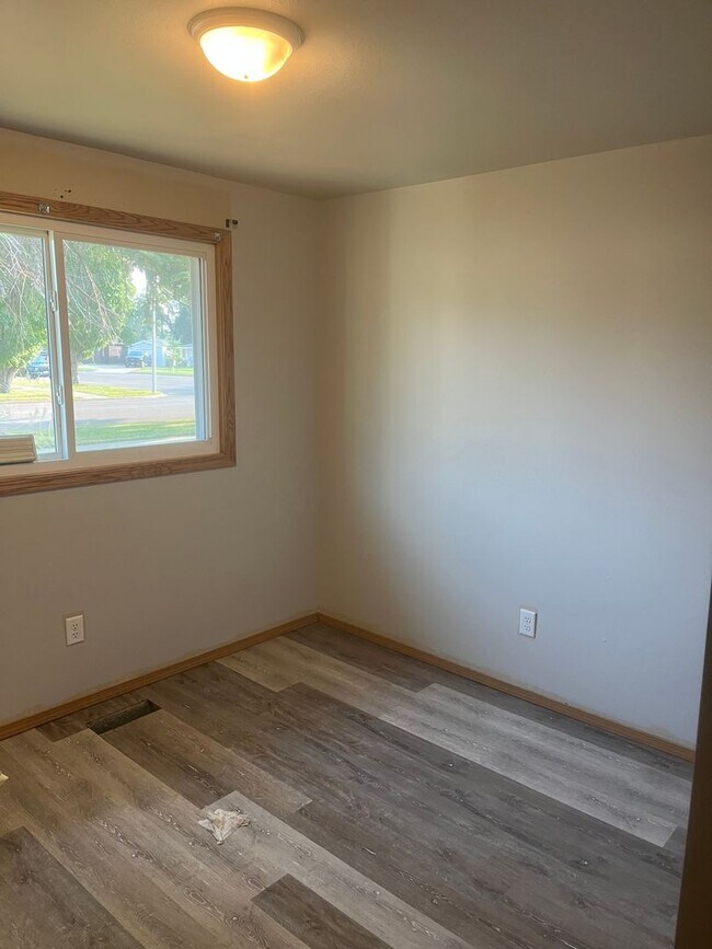 Photo - 2521-2527 2nd Ave SW Unit 2523