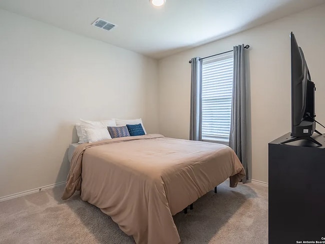 Photo - 5802 Rolling Gln