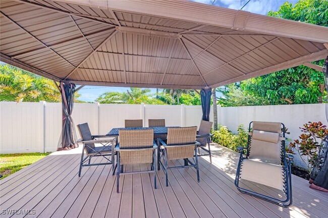 Photo - 730 95th Ave N