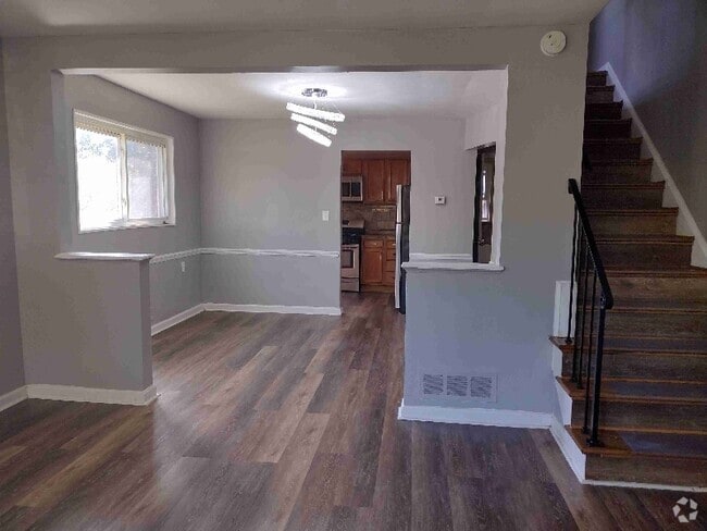 Building Photo - 4015 24th Pl Rental