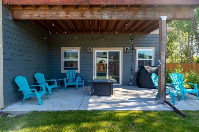 Photo - Beautiful & centrally located Whitefish Home