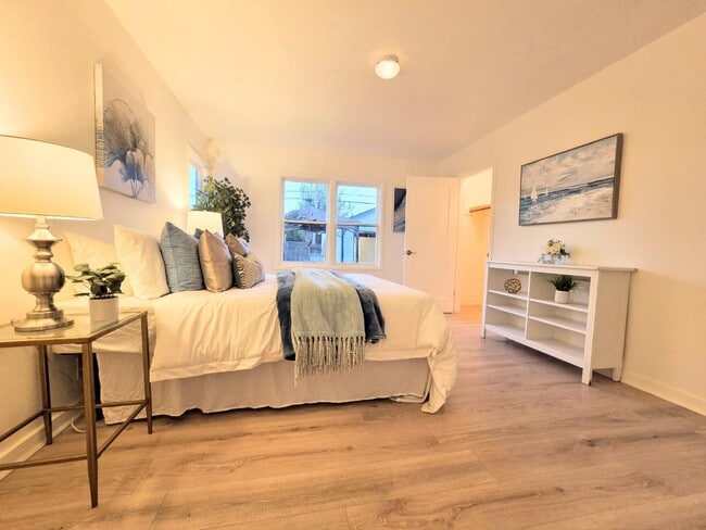 Photo - 3523 Kirkwood Dr