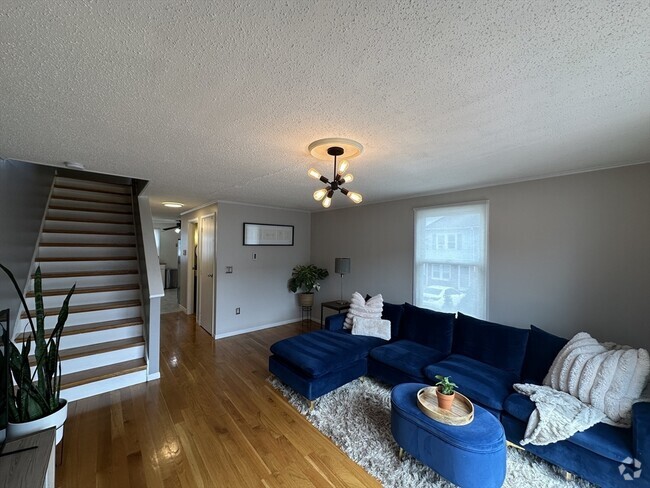 Building Photo - 250 Congress Ave Rental