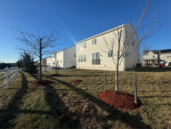 Photo - 114 Silver Comet Ct