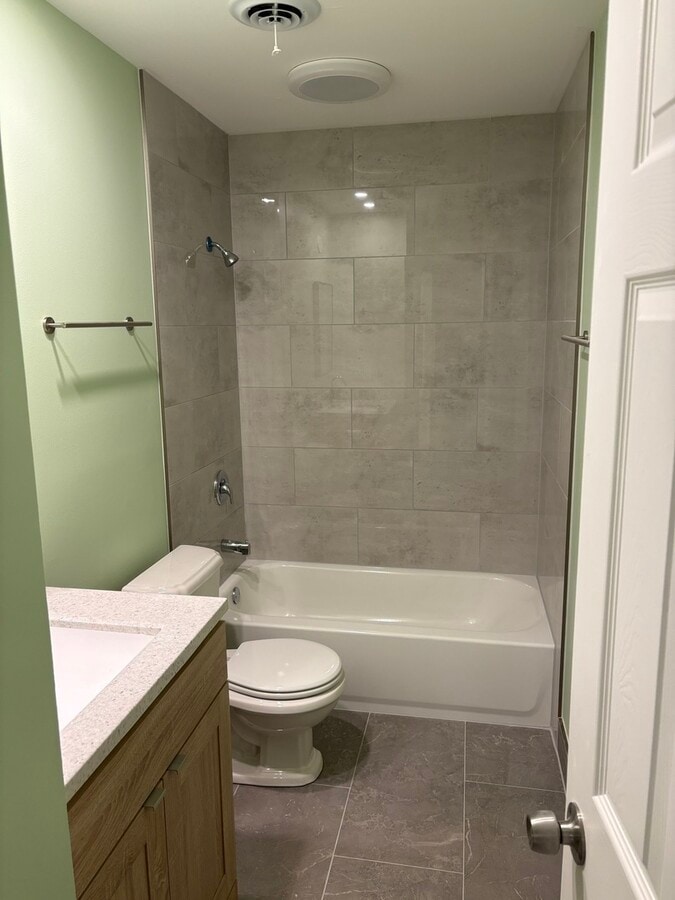 Photo - 223 Washington Square