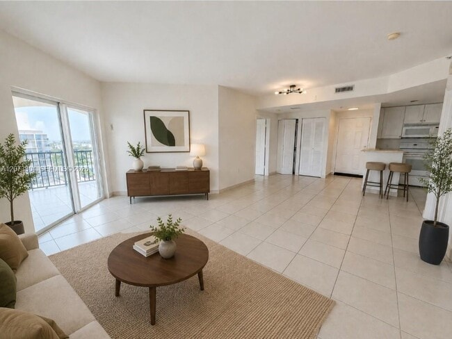 Photo - 1627 SW 37th Ave Unit 803