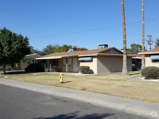 Building Photo - 1 bed 1 bath with storage unit Rental