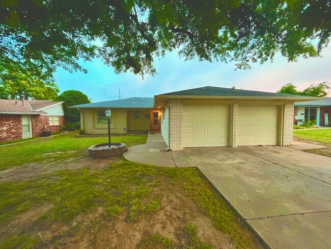 Photo - N8 Unit 4220 NW 31 terr