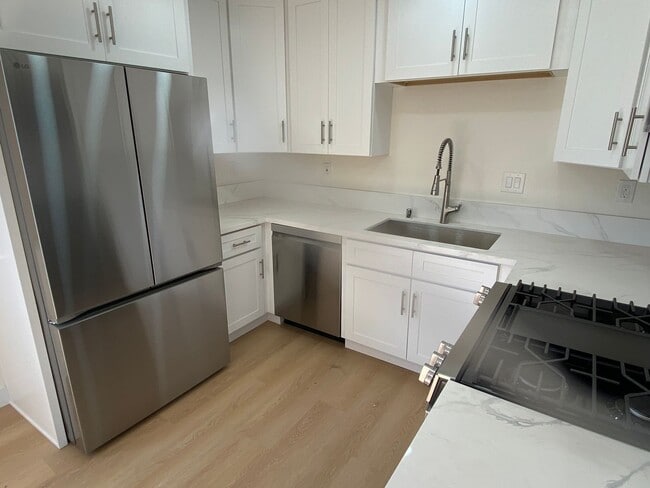 Building Photo - 7791 Slater Ave Unit 3