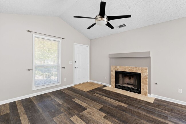 Photo - 2 bed/2 bath bungalow in the wonderful Bri...