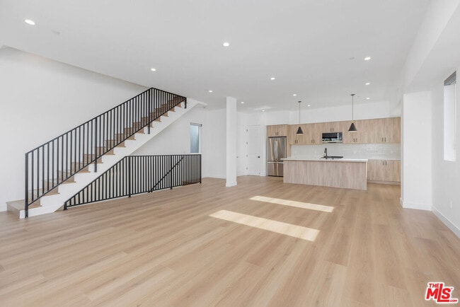 Photo - 12706 Pacific Ave