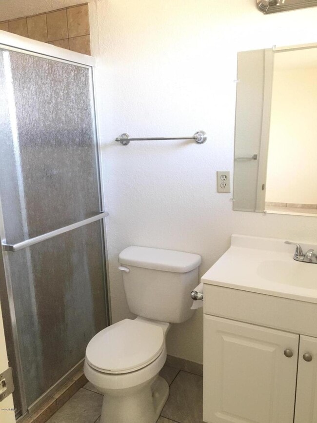 Building Photo - 410 3rd St