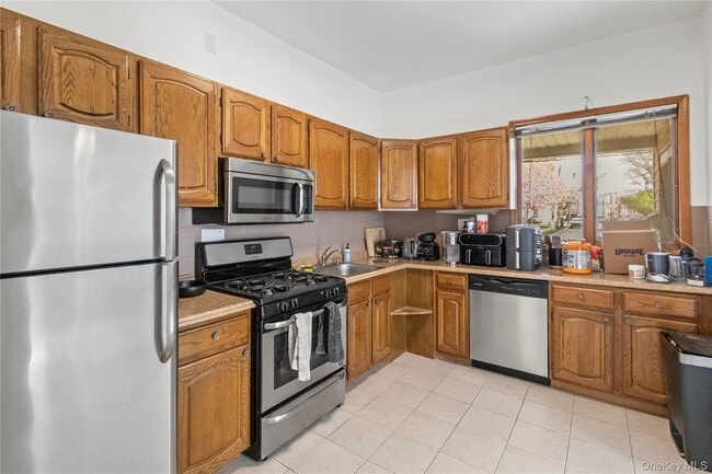 Photo - 172 Harrison Ave