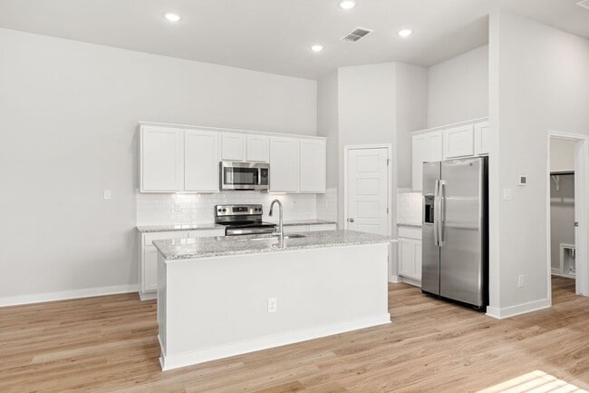 Photo - Stunning 4x3 Luxury Duplex in Buda, TX!