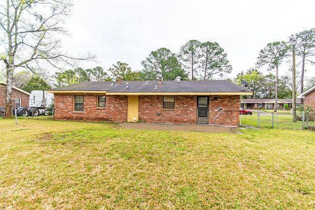 Photo - 4342 Sunshine Dr