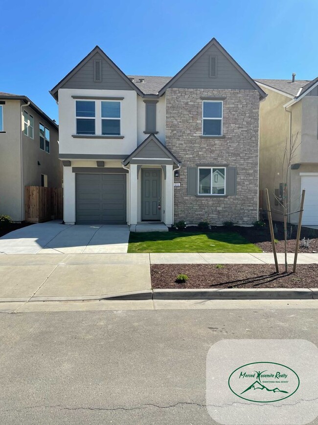 Building Photo - Must Apply to schedule viewing
