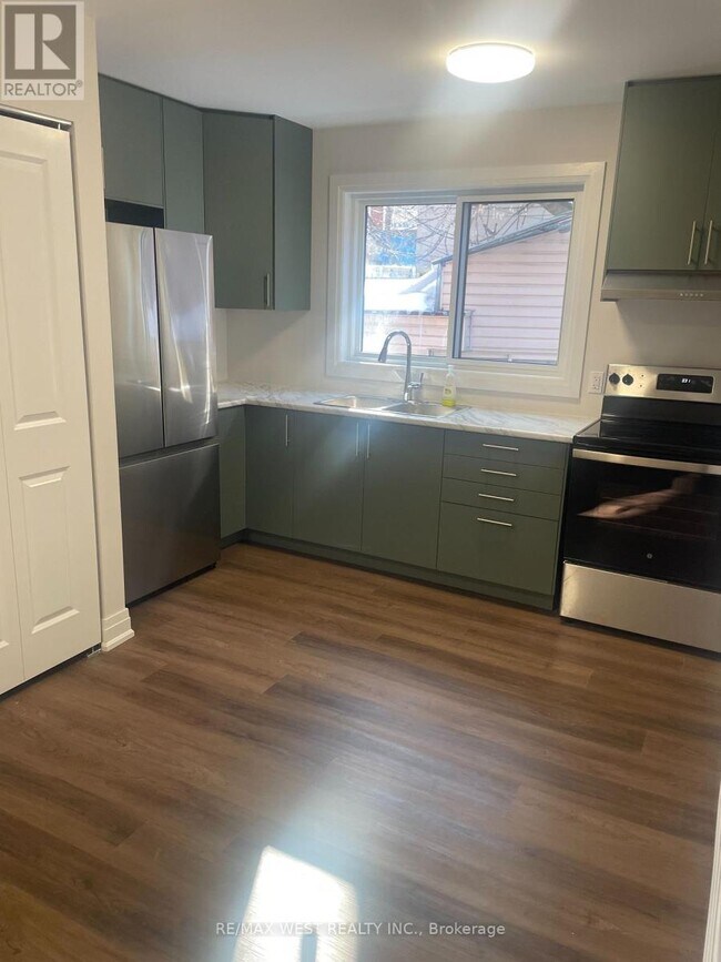 Photo - 57 Nassau St