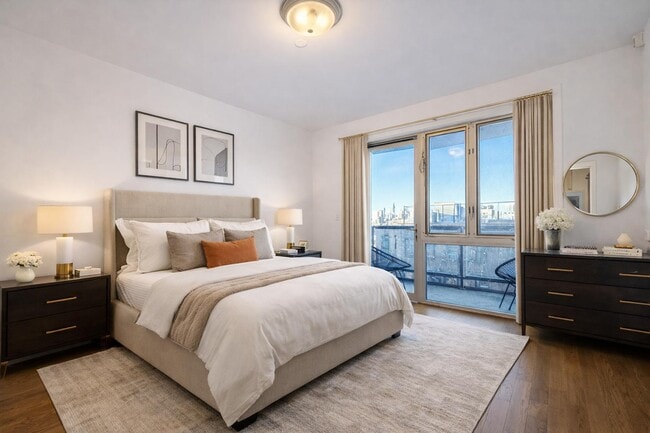 Photo - 143 Skillman Ave Unidad 5B