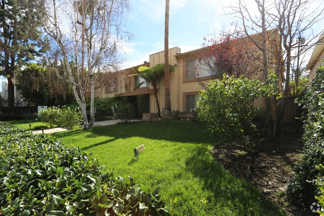 Photo - Chandler Apartments