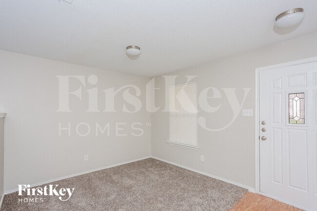 Photo - 3010 Dusty Oak Dr