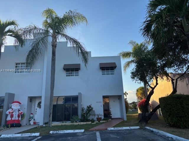 Building Photo - 10320 SW 154th Cir Ct