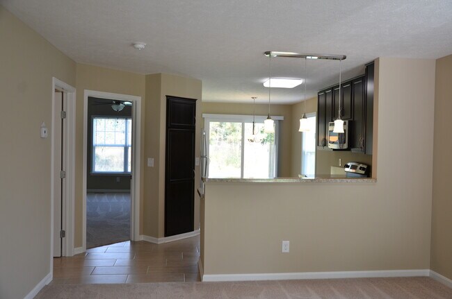 Photo - 1521 Meadowbrook Blvd Unit RIGHT