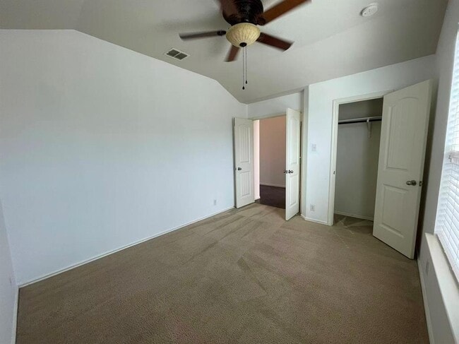 Photo - 457 Dragon Ridge Rd