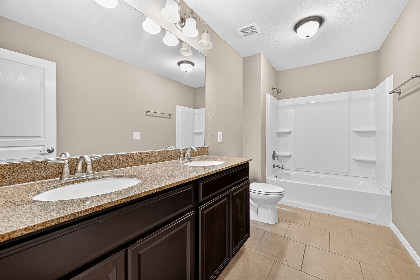 Photo - 5307 Rue Dela Croix Dr