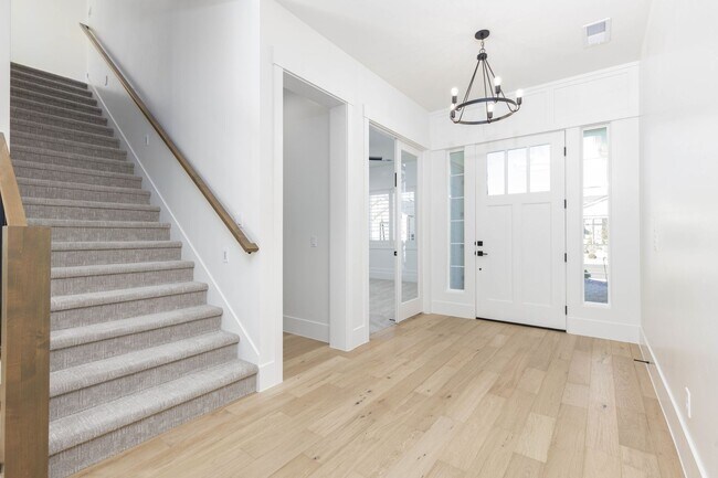 Photo - 6 bed / 4 bath / 3 car garage custom home in Pecan Valley