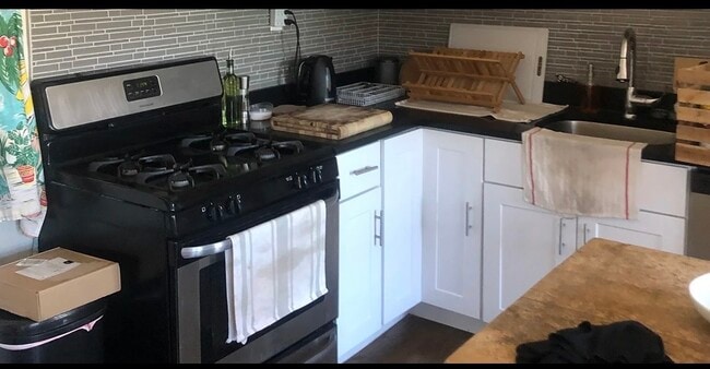 Photo - 2129 N Dayton St