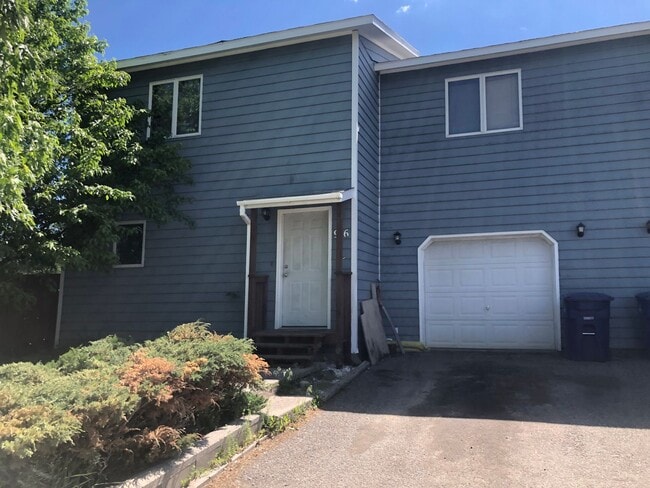 Building Photo - Montana St. Unit 916