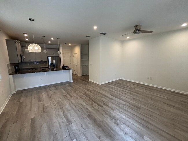 Photo - Modern Town House is located Tapestry Community in Kissimmee