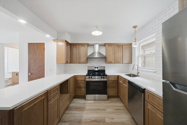 Photo - 7709 W Marwood Ave Unit 3S