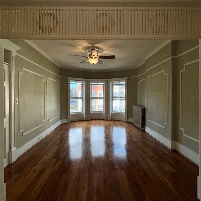 Photo - 1050 Lincoln Pl