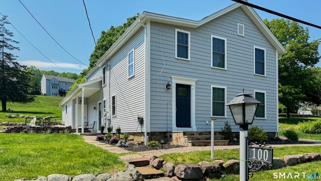 Building Photo - 100 Gaylord Mountain Rd