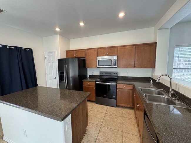 Photo - Queen Creek 3br House