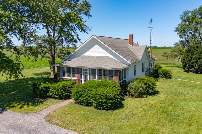 Photo - Charming 2 Bedroom, 1 Bathroom Rural Home for Rent