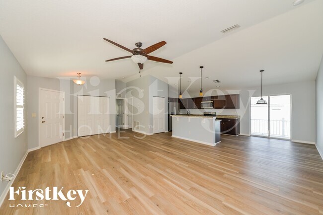 Photo - 92 Stanford Rd