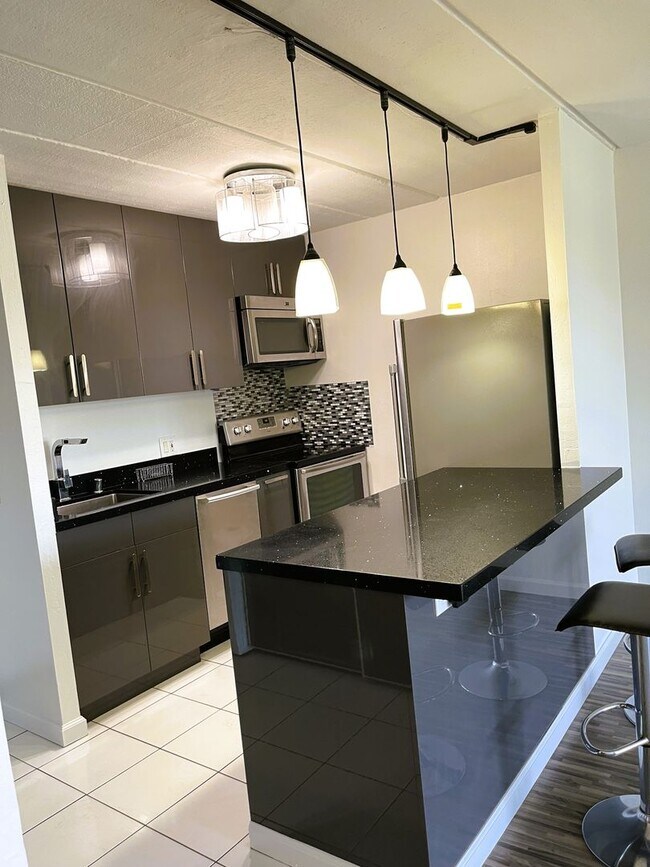 Photo - Modern & Elegant 1-Bedroom with Premium Amenities in Santa Clara
