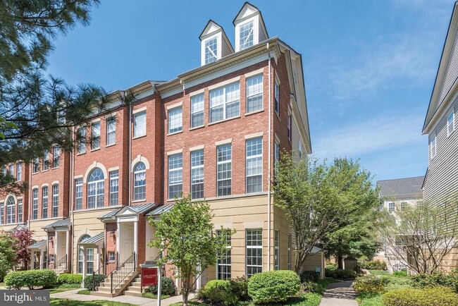 Photo - 12085 Trumbull Way Townhome